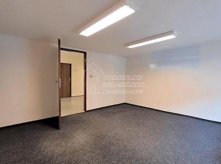 Pronájem - kanceláře, 16 m²