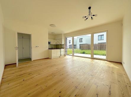Pronájem - dům/vila, 130 m²
