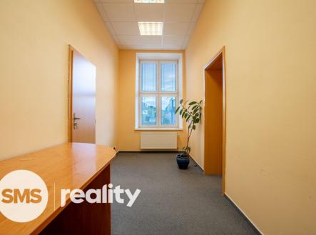 dsc00896-hdr.jpg | Pronájem - kanceláře, 36 m²