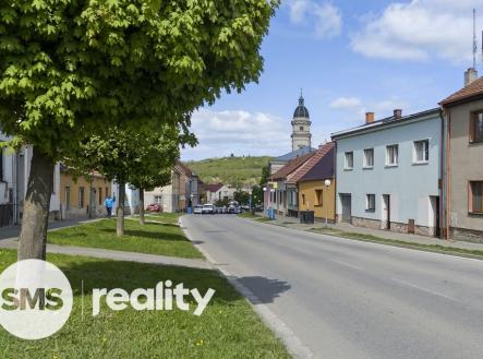 dji-20240417110052-0009-d-2.jpg | Prodej - dům/vila, 450 m²
