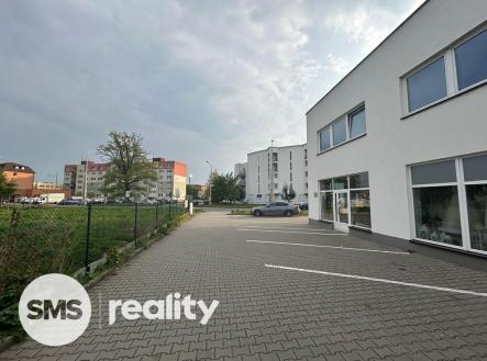 obrazek-whatsapp-2025-04-28-v-13.31.14-190f05fe.jpg | Pronájem - kanceláře, 33 m²