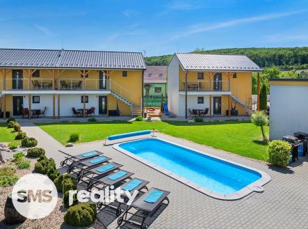 dji-20250430180741-0008-d.jpg | Prodej - jiné, 255 m²