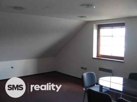 0f4b40d8-0b22-499f-a8e5-31c1bb9f4cc9.jpg | Pronájem - kanceláře, 29 m²