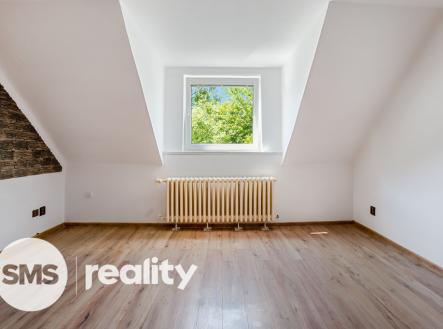 dsc01724-hdr-1.jpg | Prodej bytu, 3+1, 99 m²