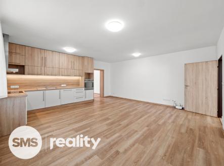 kuchyň s obývacím pokojem | Pronájem bytu, 2+kk, 72 m²