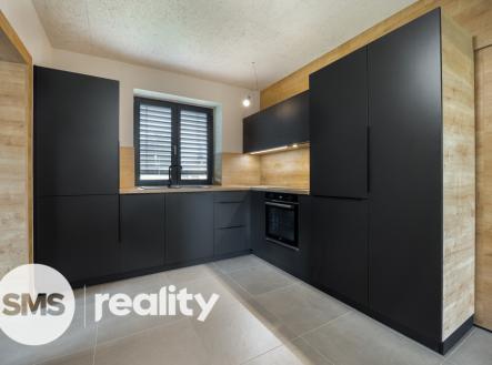 0f2a2079.jpg | Prodej - dům/vila, 220 m²