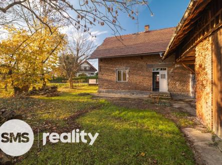 24-1.jpg | Prodej - dům/vila, 1 036 m²