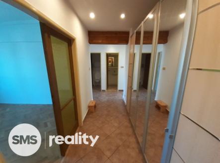 47ecf5aa-9f53-42ab-8c58-9618fb8125e7.jpg | Pronájem bytu, 2+1, 65 m²