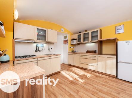 850-3299.jpg | Prodej bytu, 2+1, 60 m²