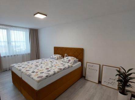 Pronájem bytu, 3+1, 72 m² obrázek