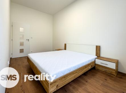 chatgpt-image-16.7.2025-09-51-56.png | Pronájem bytu, 3+kk, 71 m²