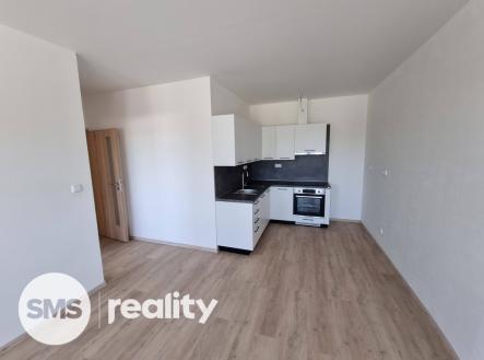 02-byt-kolonie.jpg | Pronájem bytu, 2+1, 45 m²