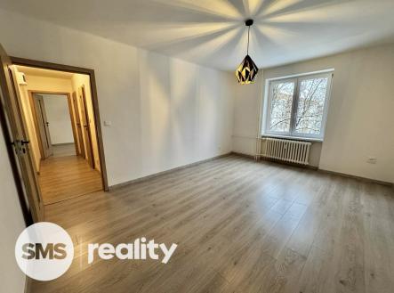 att.enf0dg9xj7zku6ac93lp6rvgc86hf49kx-50svpunv0-1-1.jpg | Pronájem bytu, 2+1, 53 m²