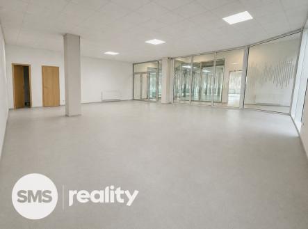 Pronájem - obchodní prostor, 113 m² obrázek