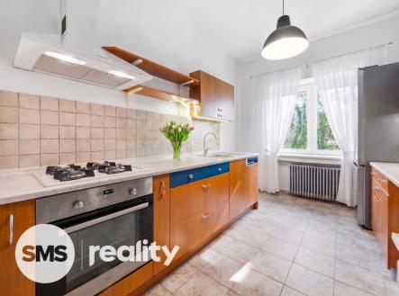 04-kuchyne.jpg | Prodej bytu, 2+1, 82 m²