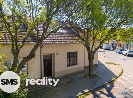 hf-20260513-100814-9036a433-eebf-4d75-acd8-c56ac32de5b8.png | Prodej - dům/vila, 135 m²