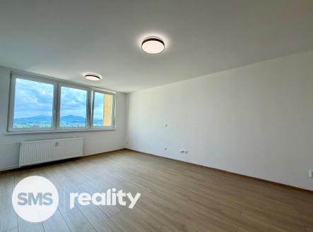 whatsapp-image-2026-06-02-at-17.11.26-6.jpeg | Pronájem bytu, 1+kk, 33 m²