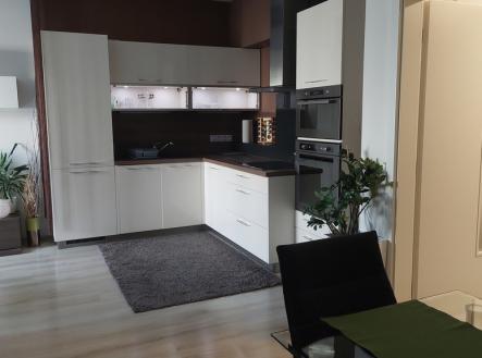 20240905-174334.jpg | Pronájem bytu, 2+kk, 52 m²