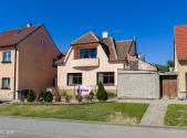Prodej - dům/vila, 240 m²