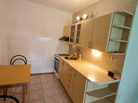 IMG-20260428-WA0001 | Pronájem bytu, 2+kk, 42 m²