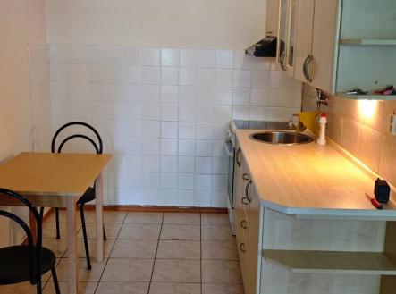 IMG-20260428-WA0004 | Pronájem bytu, 2+kk, 42 m²