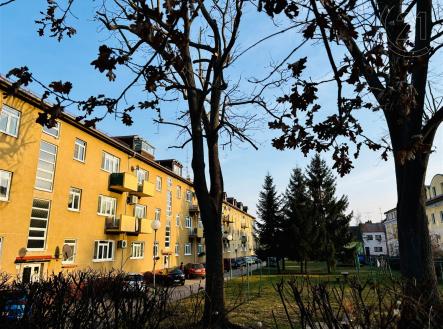 . | Prodej bytu, 3+kk, 79 m²
