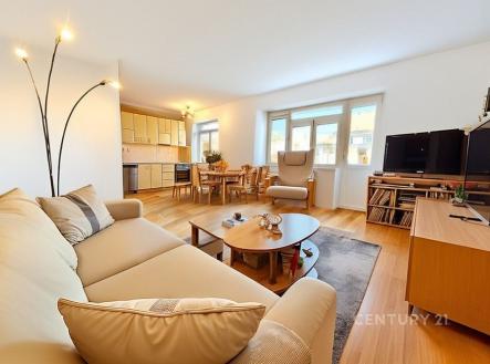 . | Prodej bytu, 3+kk, 79 m²