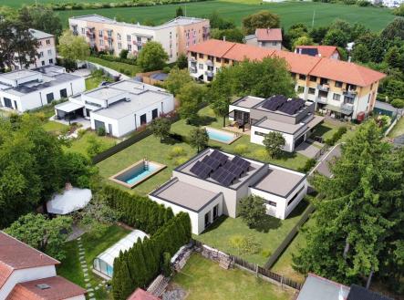 . | Prodej - pozemek pro bydlení, 830 m²