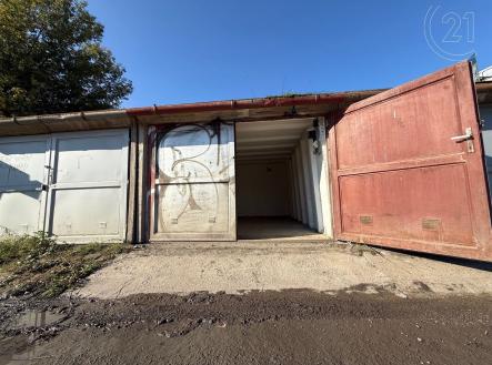 . | Prodej - malý objekt/garáž