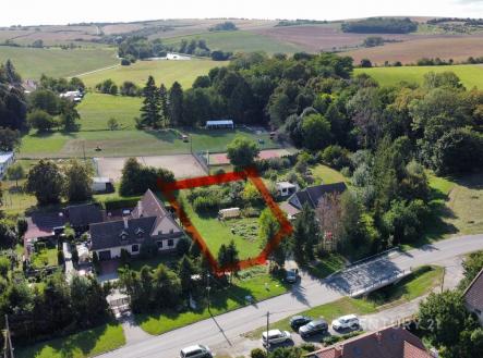 . | Prodej - pozemek pro bydlení, 1 011 m²