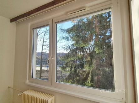 výhled - obývací pokoj  | Prodej bytu, 3+1, 79 m²