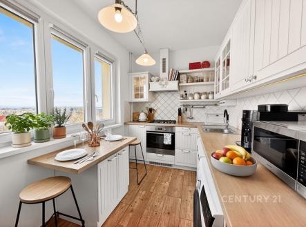 . | Pronájem bytu, 2+1, 55 m²