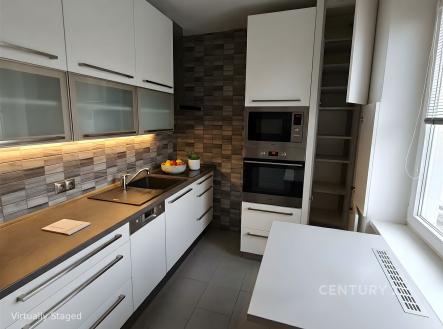 . | Pronájem bytu, 2+1, 55 m²