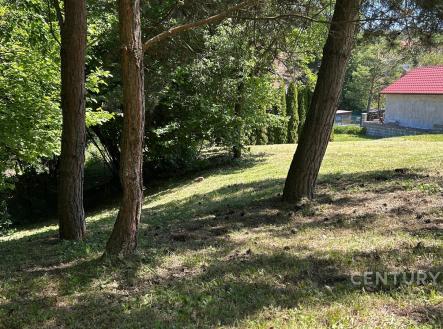 . | Prodej - pozemek pro bydlení, 880 m²