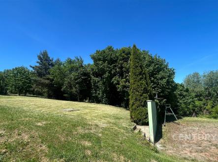 . | Prodej - pozemek pro bydlení, 880 m²