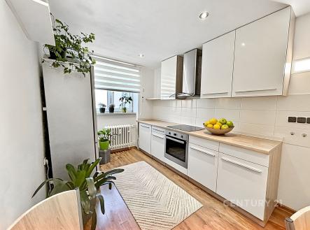 . | Prodej bytu, 2+1, 66 m²