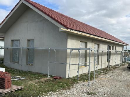 1760433271-nk3ebt2dun.jpg | Prodej - dům/vila, 119 m²