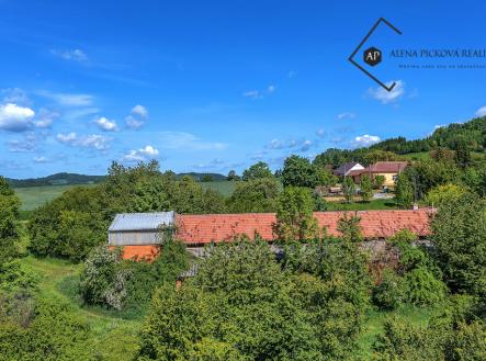 dji-0085.jpg | Prodej - zemědělský objekt, 1 207 m²