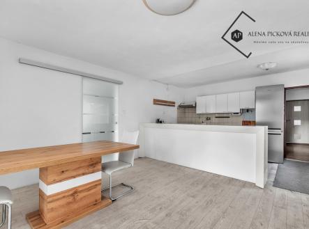 dsc01636.jpg | Prodej - dům/vila, 200 m²