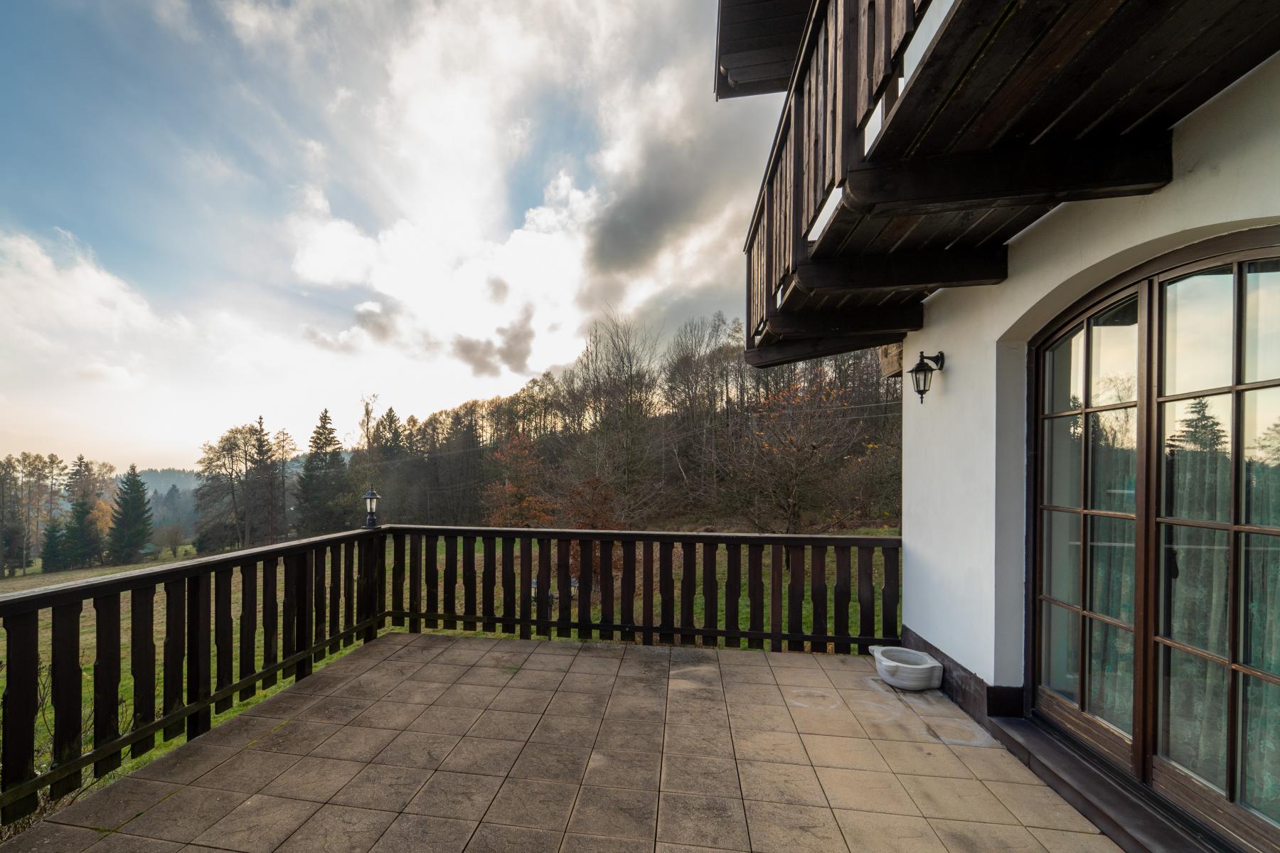 SKR09667-HDR.jpg