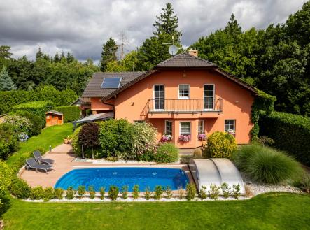 Prodej - dům/vila, 389 m² obrázek