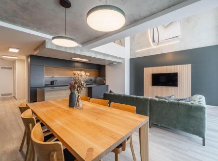 SKR06783-HDR.jpg | Prodej bytu, 5+kk, 277 m²