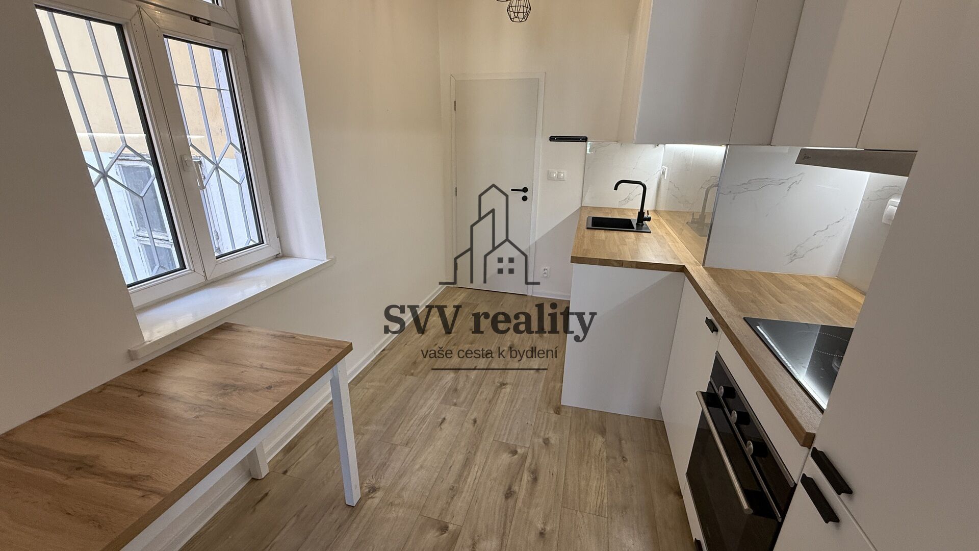 Prodej bytu 1+1, 45,5 m², Praha 5 – Smíchov, ul. Holubova