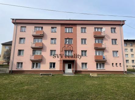 Prodej - nájemní dům, 970 m²