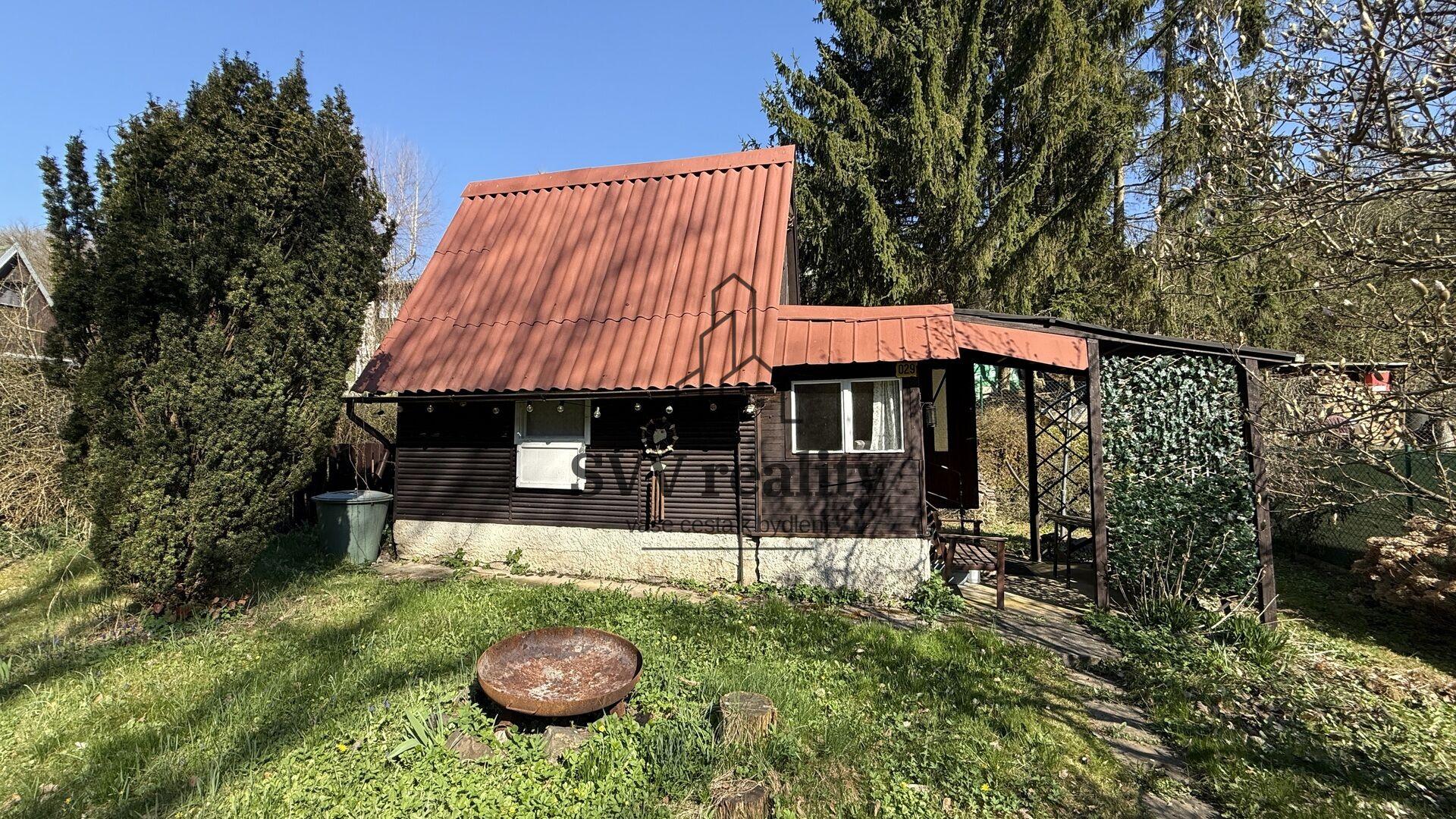 Chata s pozemkem