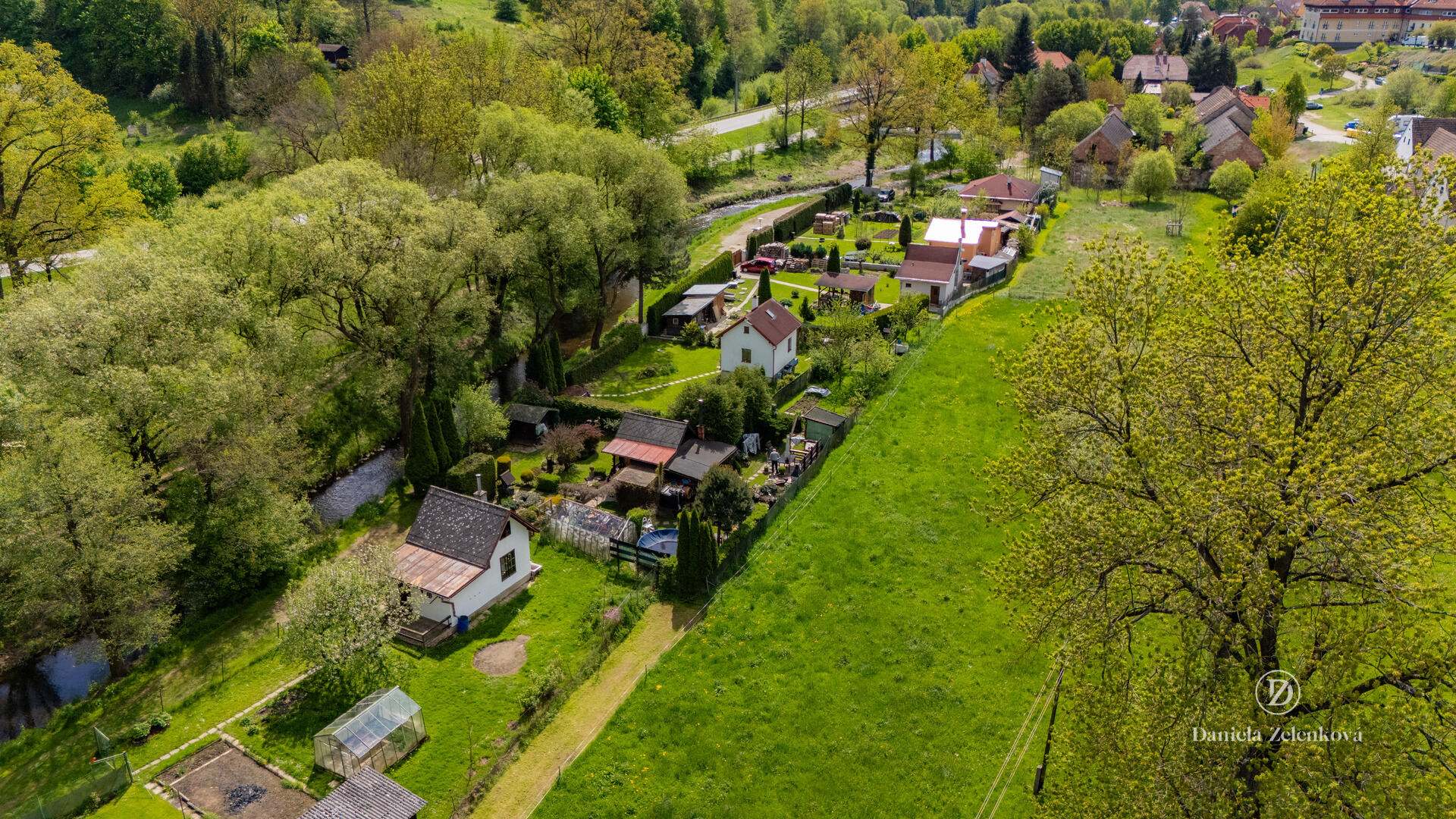 Chata, pozemek 350m2, Staré Dobrkovice, Český Krumlov