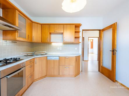 Pronájem bytu, 3+1, 69 m²