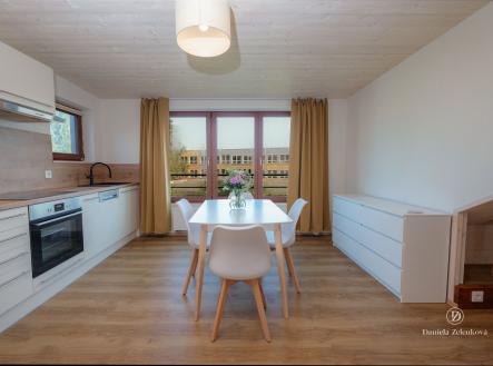 Pronájem bytu, 1+kk, 86 m²