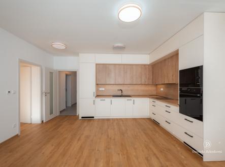 Prodej bytu, 3+kk, 75 m²