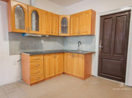 Pronájem bytu, 2+kk, 92 m²